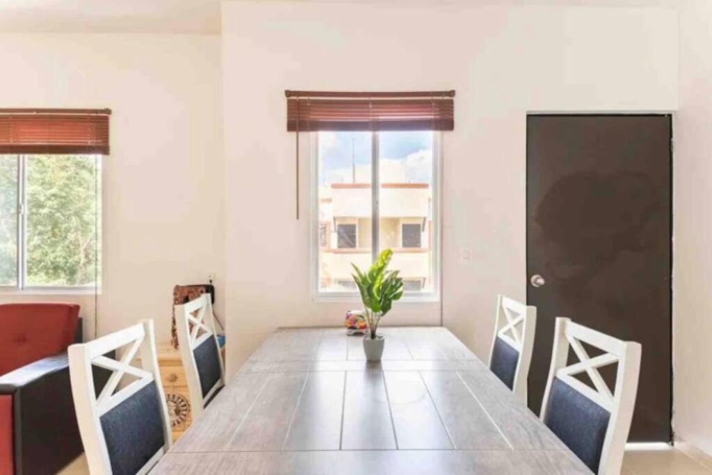 Charming Space With Pool Near & Tren Maya